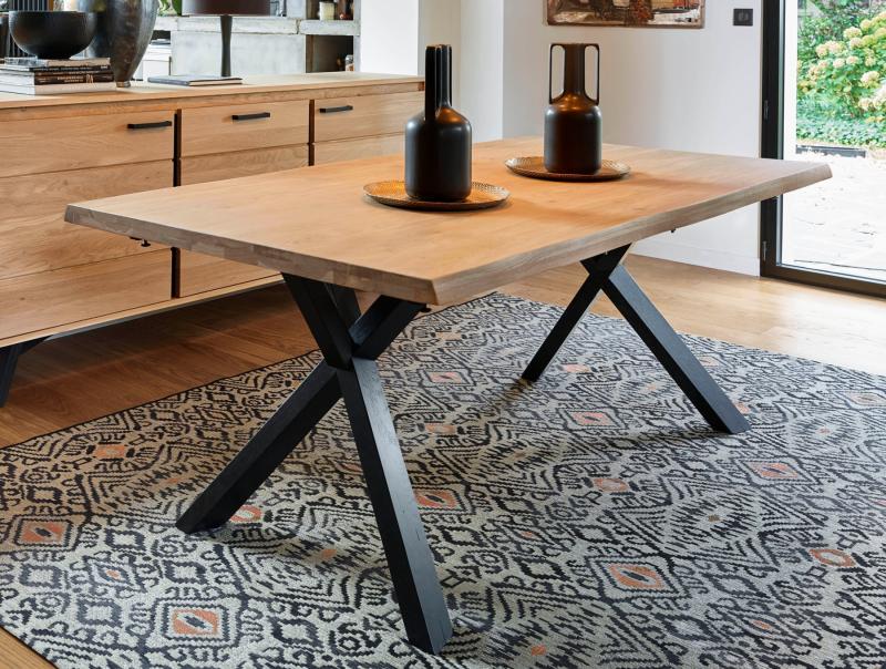 Meubles à Thonon Tables et chaises / Tables / Tables de Séjour