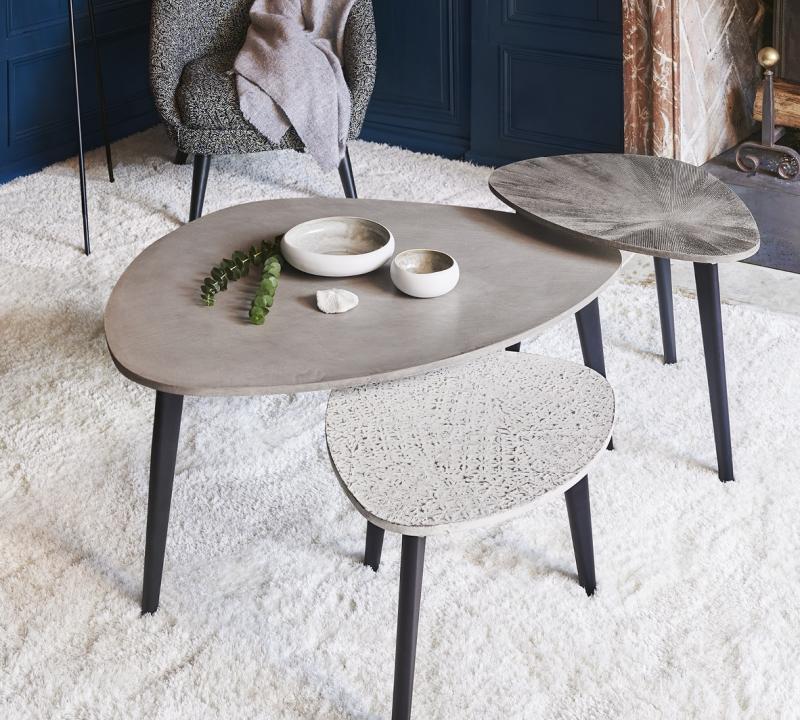 Meubles à Thonon Tables et chaises / Tables / Tables basses