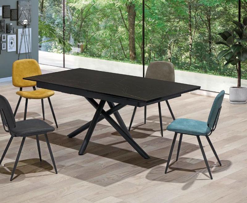 Meubles à Thonon Tables et chaises / Tables / Chaises