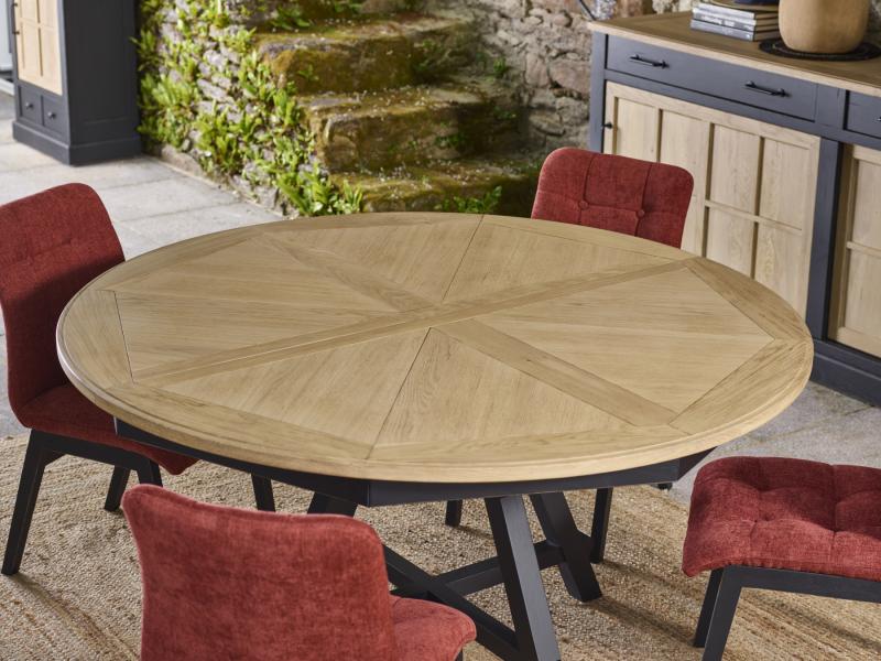 Meubles à Thonon Tables et chaises / Tables / Tables de Séjour