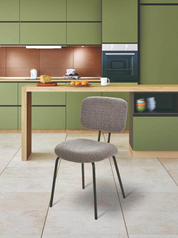 Meubles à Thonon Tables et chaises / Tables / Chaises