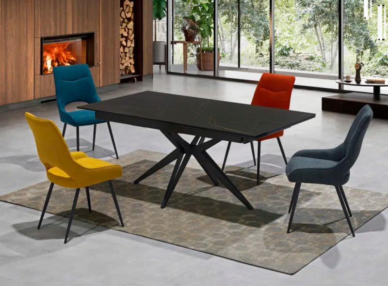 Meubles à Thonon Tables et chaises / Tables / Tables de Séjour