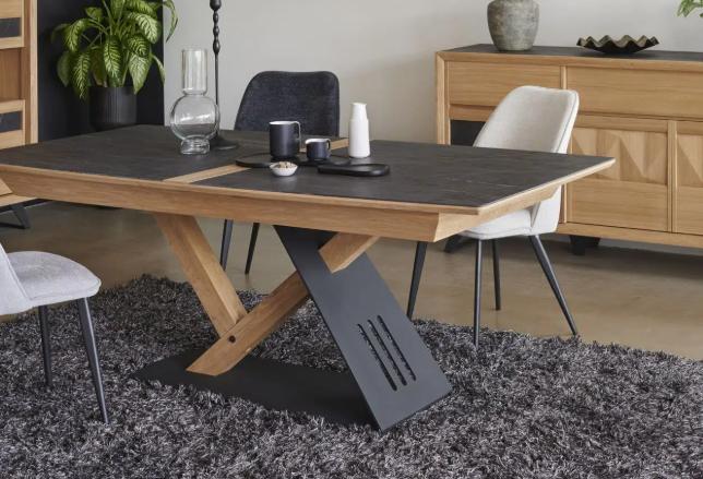 Meubles à Thonon Tables et chaises / Tables / Tables de Séjour