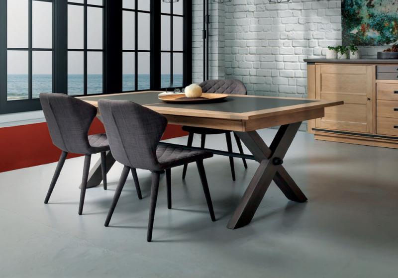 Meubles à Thonon Tables et chaises / Tables / Tables de Séjour